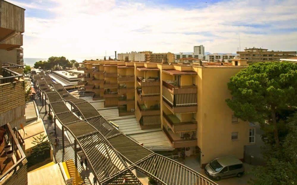 Apartamentos Bahia Dorada Salou Exterior photo